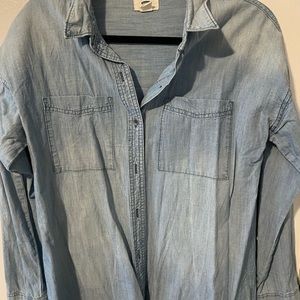 Lightweight denim button up. Size medium.